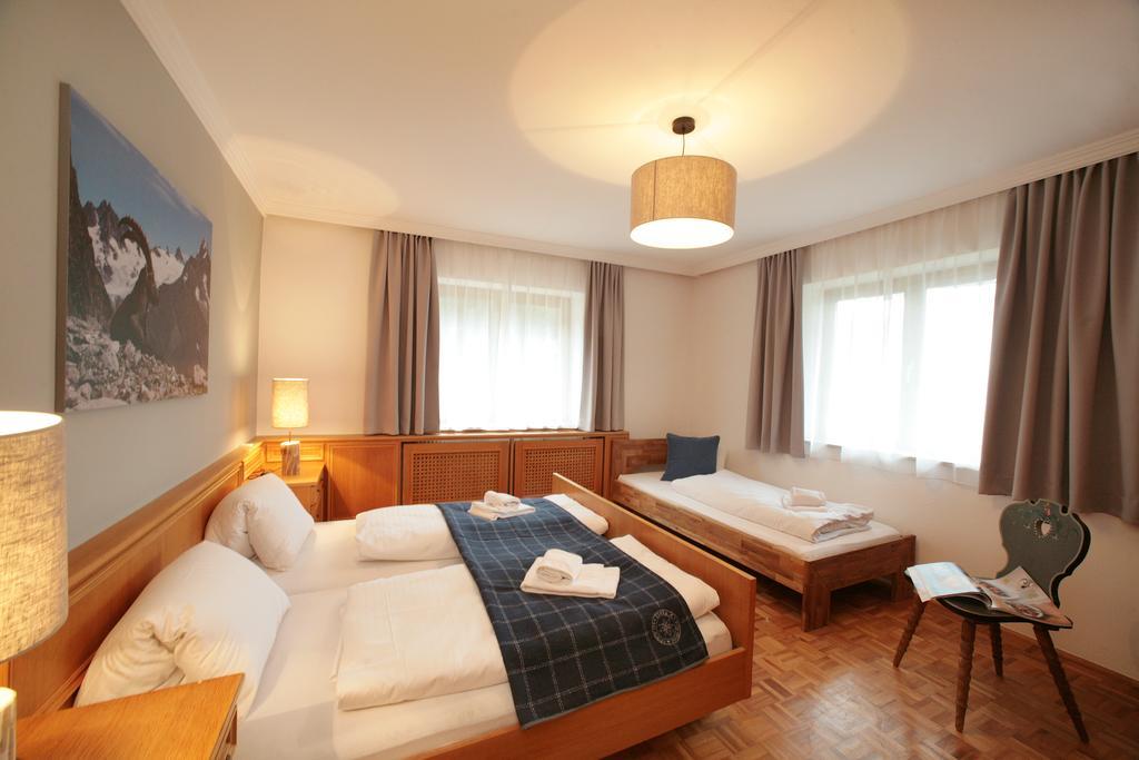 Premium Chalet Andrea Leogang Kamer foto